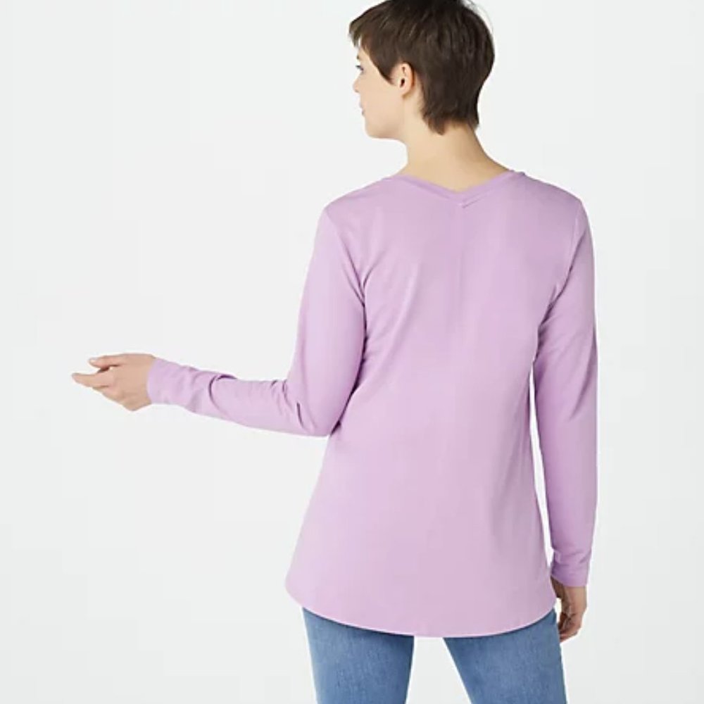 Isaac Mizrahi V-Neck Forward Seam Knit Top  7475 - Picture 2 of 2